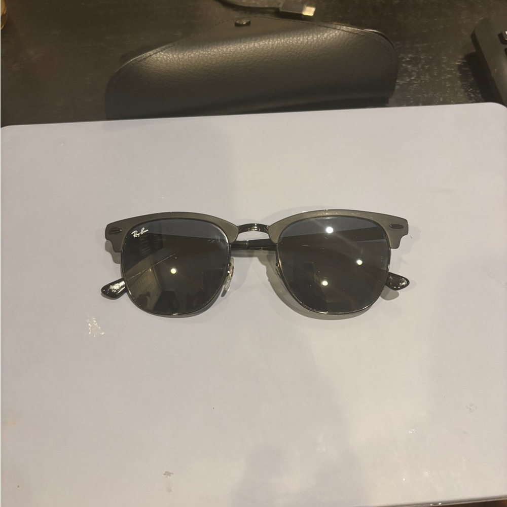 Ray-Ban Classic Black Sunglasses